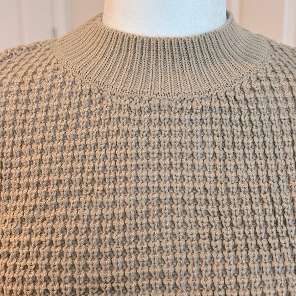 NWT Cozy Waffle Knit Crewneck Sweater Dress with Belt Tan Size Medium - Picture 6 of 15